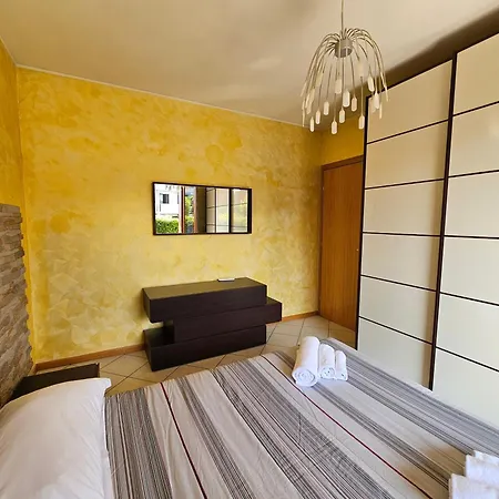 Michy House-by Goccia Di * Desenzano del Garda